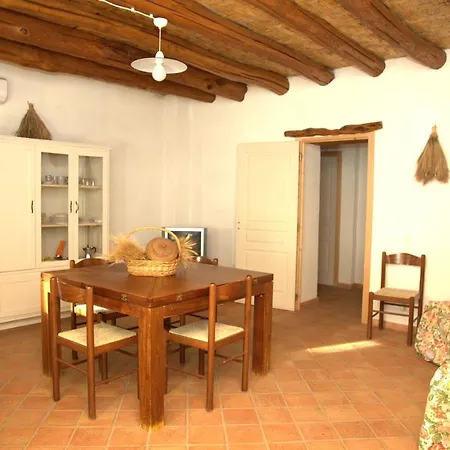 Domusantiga Monolocali E Trilocali- Hifi Gratuito San Giovanni Suèrgiu